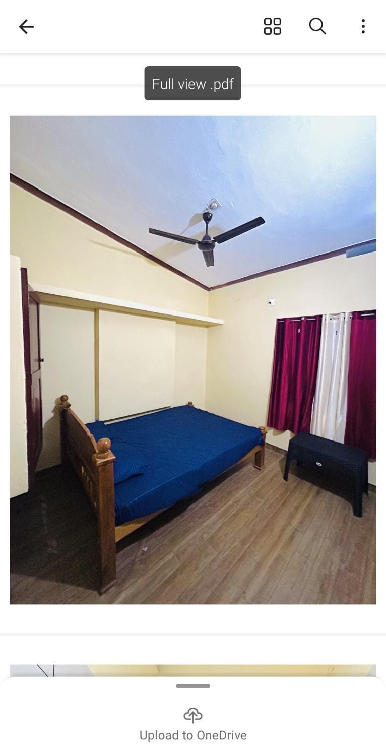 Bed, Photo of the whole room