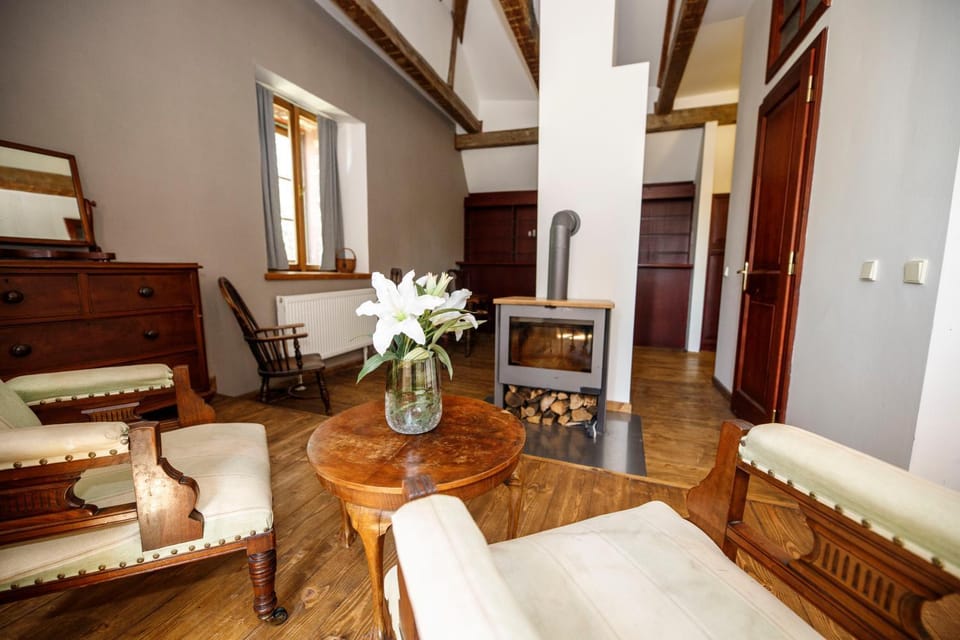 Living room, Seating area, flat iron