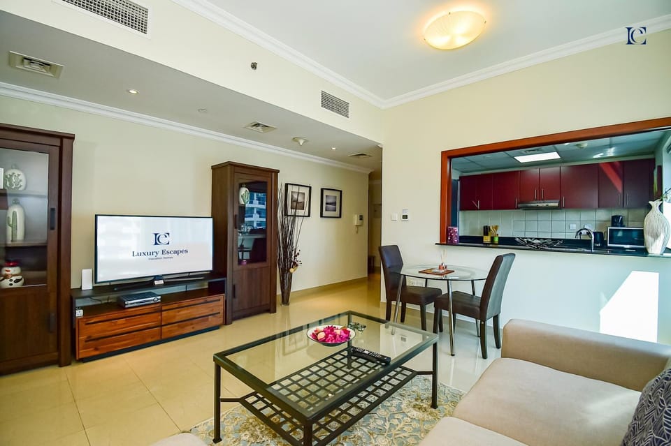 Communal lounge/ TV room, TV and multimedia, Kitchen or kitchenette, Living room, Seating area, Dining area, Evening entertainment, minibar
