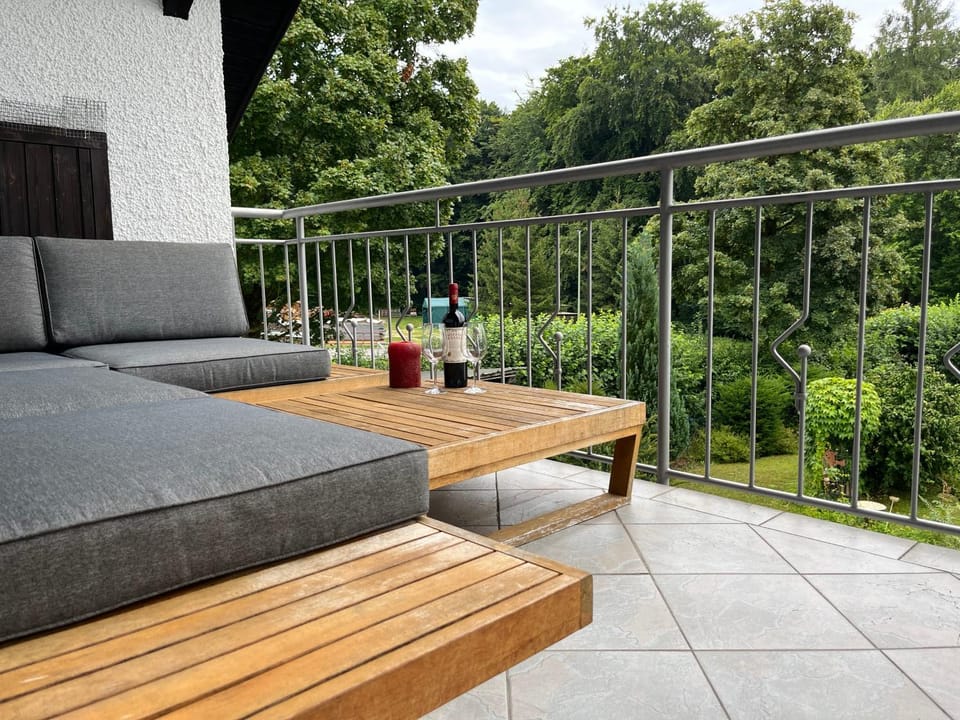 View (from property/room), Balcony/Terrace, Seating area, Garden view