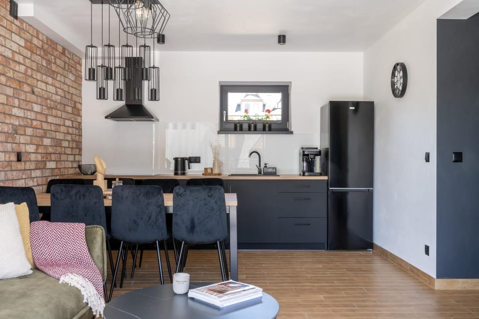 View (from property/room), Living room, Dining area, kitchen