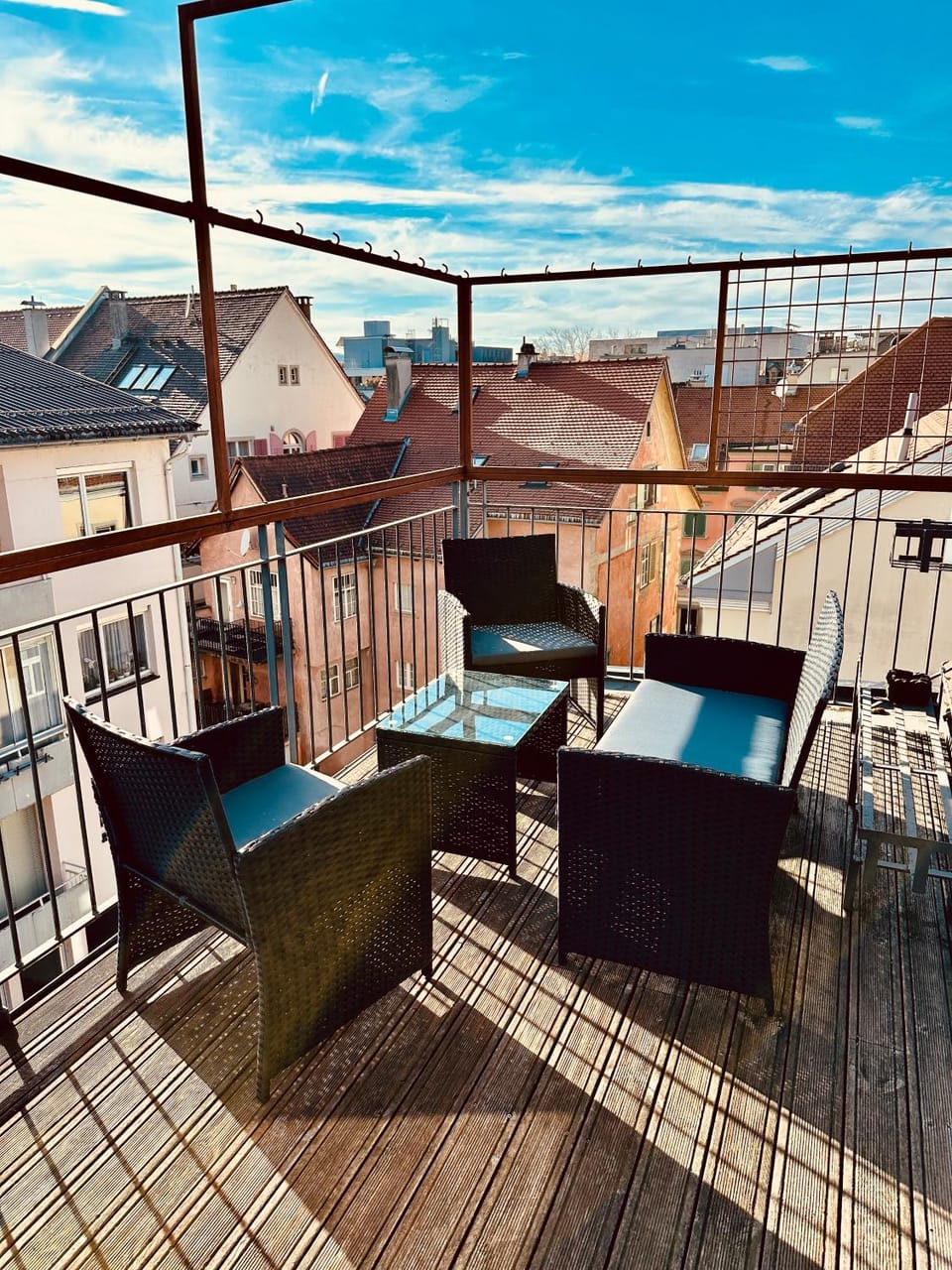 View (from property/room), Balcony/Terrace, Seating area