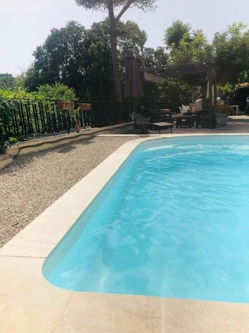 Garden, Swimming pool
