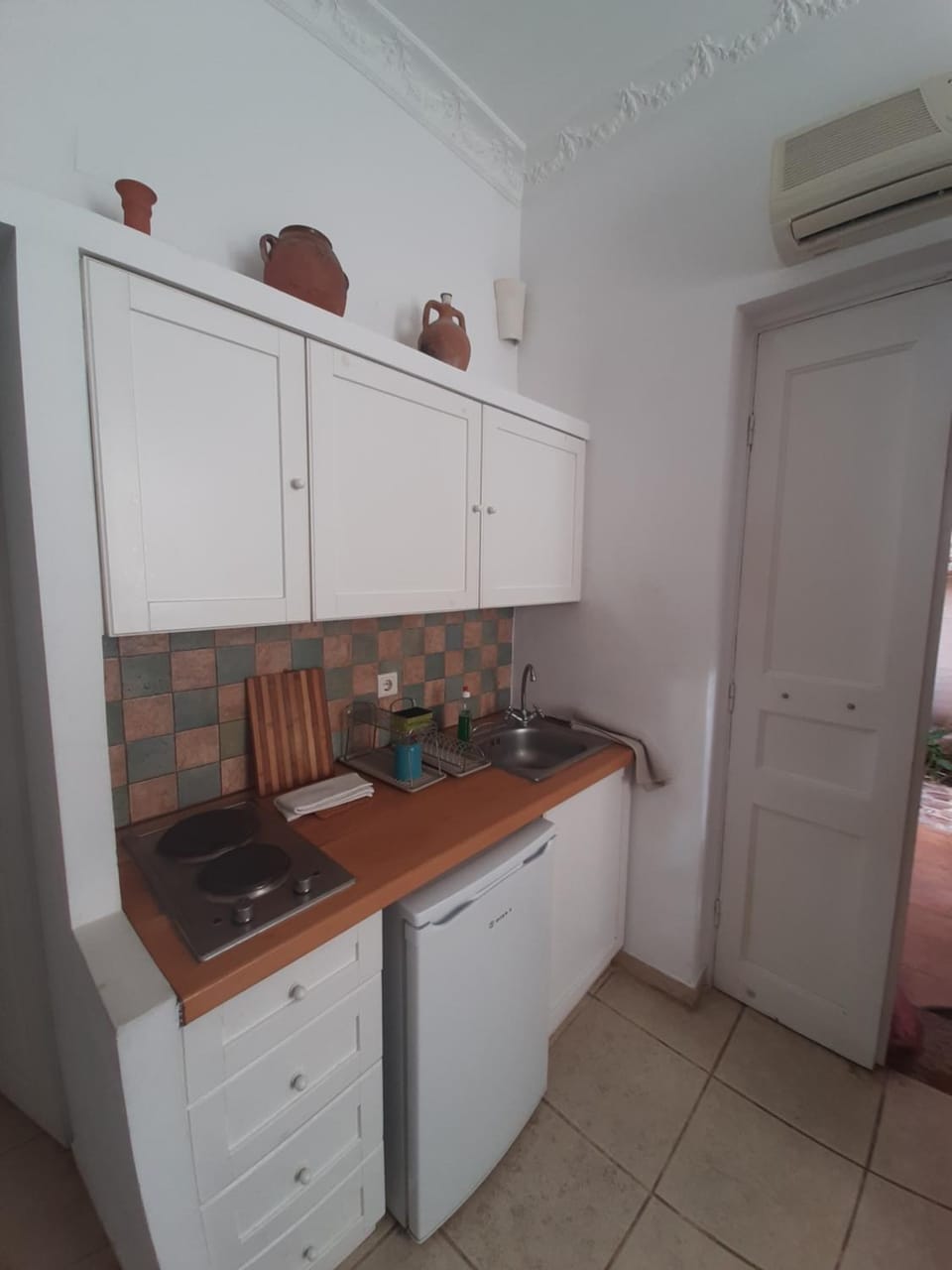 Garden of Chios - Mosaic Apartment in Decentralized Administration of the Aegean