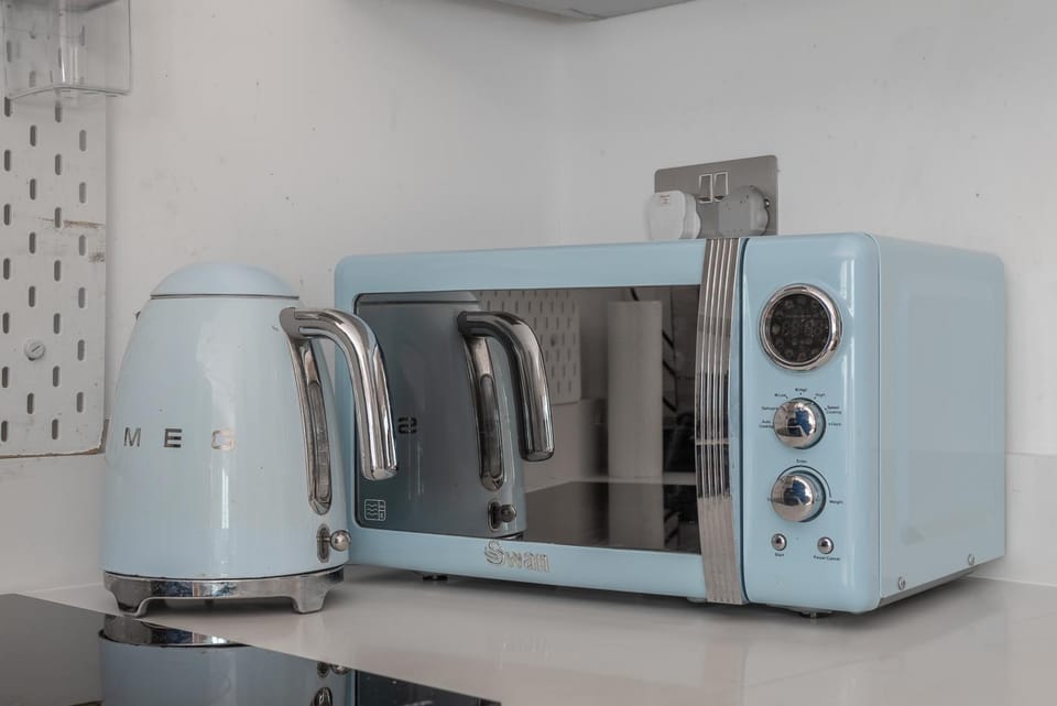 Quirky, Vintage 2 bed flat Apartment in London Borough of Camden