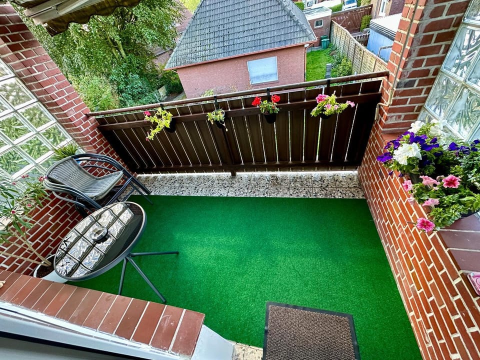 Day, View (from property/room), Balcony/Terrace, Garden view