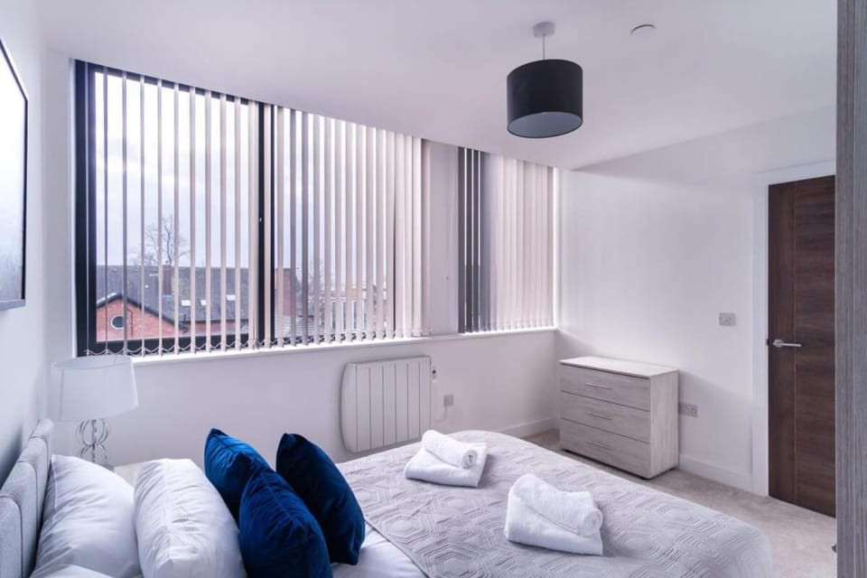 StayZeni, Alexandra Rise Manchester Lovely 1 Bed Apartment in Stretford
