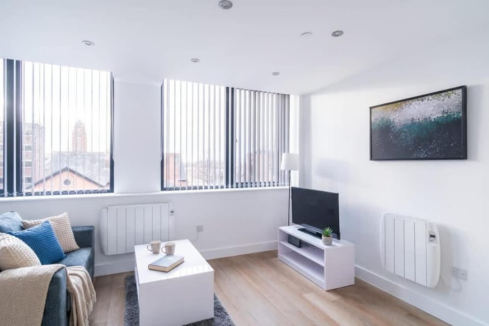 StayZeni, Alexandra Rise Manchester Lovely 1 Bed Apartment in Stretford