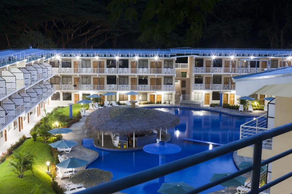 Fitness centre/facilities, Swimming pool, Swimming pool
