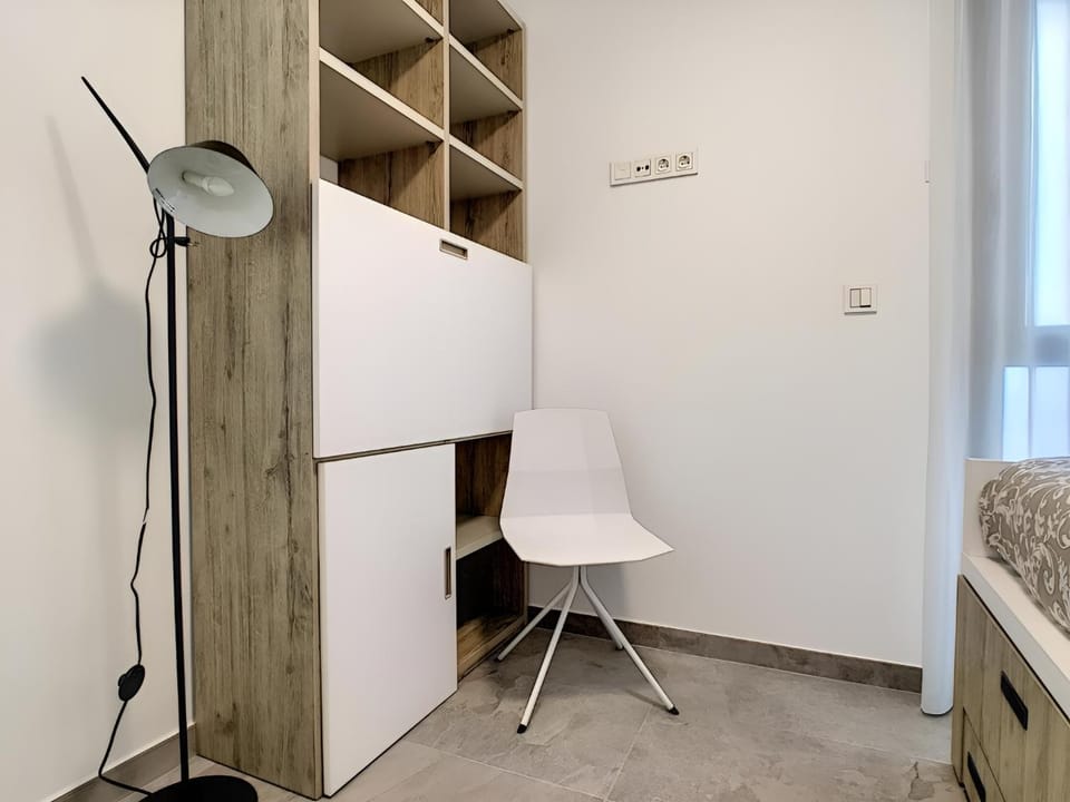 Seating area, hair dresser, wardrobe