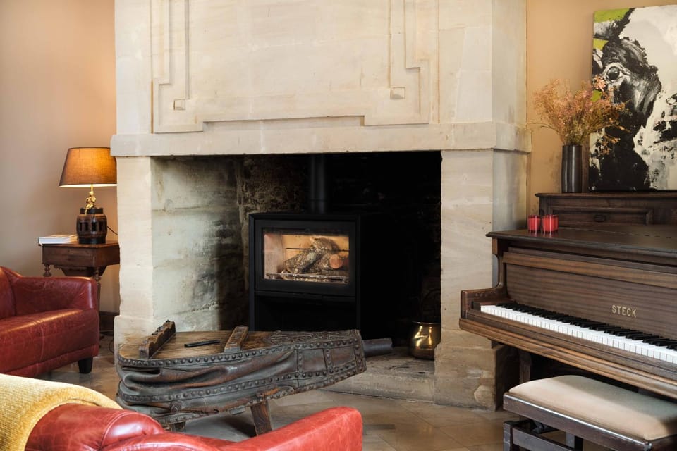 Communal lounge/ TV room, TV and multimedia, Living room