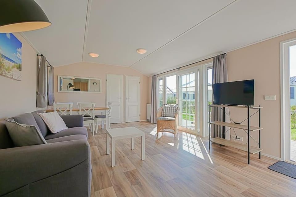 Chalet Luttikduin Nr 15 - Callantsoog aan Zee Chalet in Callantsoog