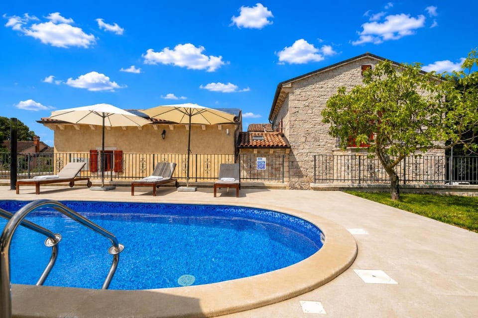Villa Stauri by Briskva Villa in Istria County