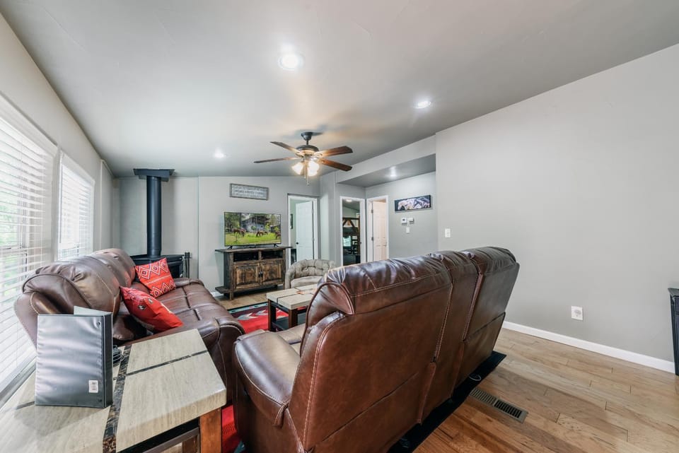 Horseshoe Canyon: 3/2 With Awesome Outdoor Space! House in Ruidoso