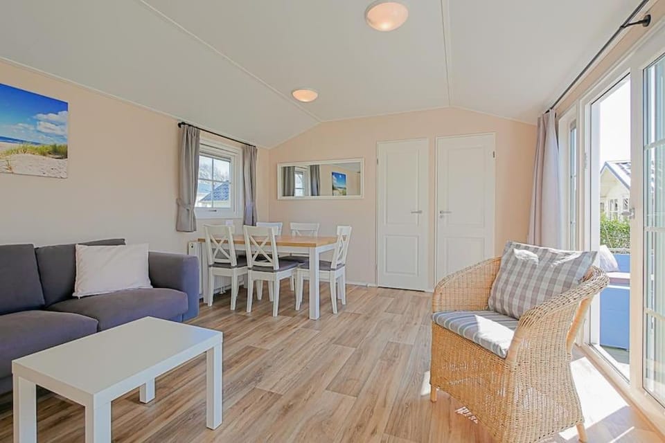 Chalet Luttikduin Nr 18 - Callantsoog aan Zee Chalet in Callantsoog