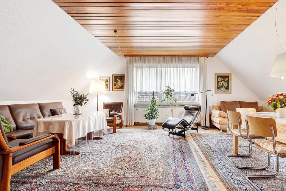 Property building, Living room