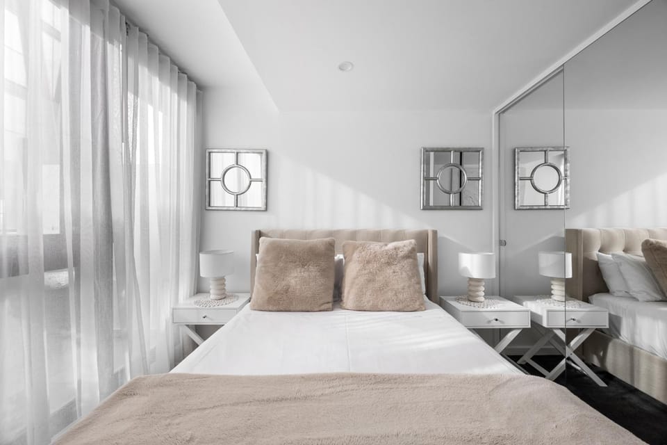 Bed, Bedroom, wardrobe