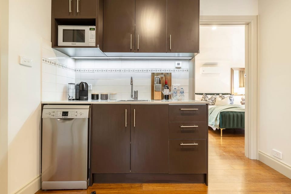 Kitchen or kitchenette