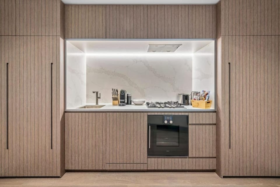 Kitchen or kitchenette, oven, stove