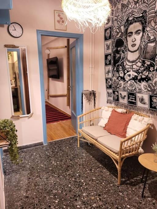 Viva la Frida Boho Apartment in Central Athens Apartment in Athens