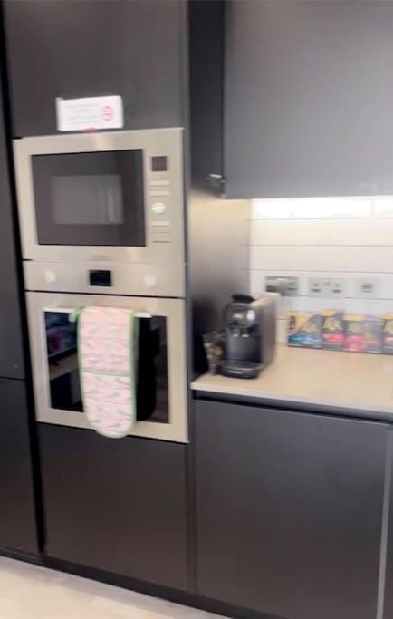 Coffee/tea facilities, Kitchen or kitchenette, minibar