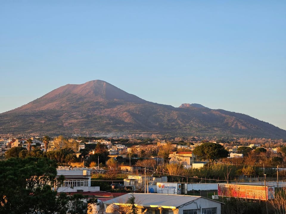 Nearby landmark, Natural landscape, Other, Mountain view