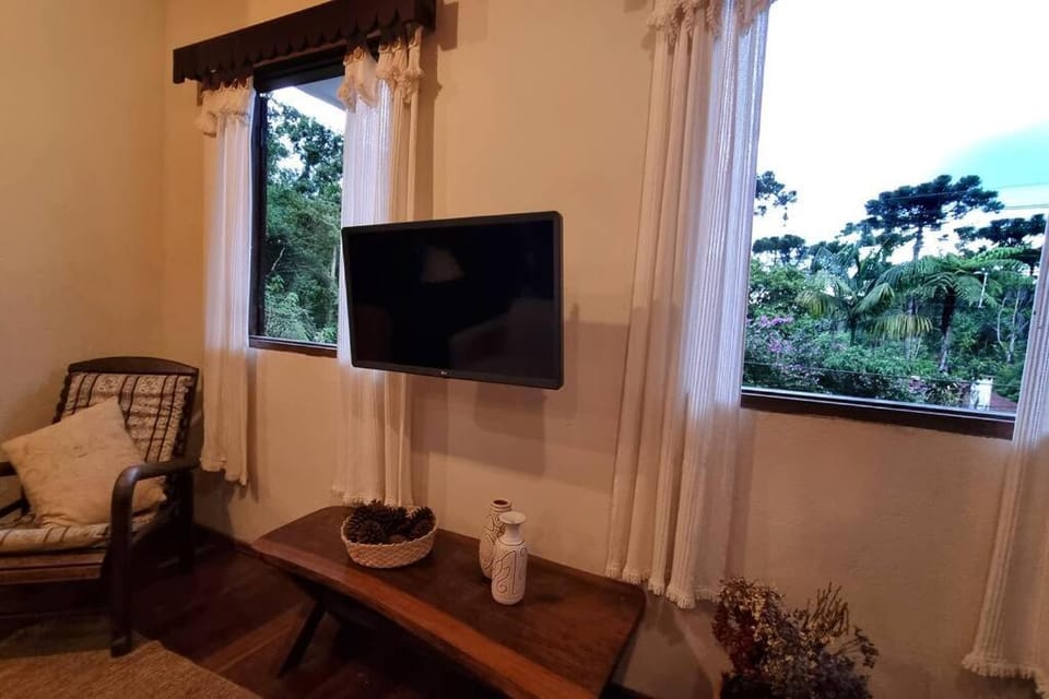 Chalé Pedra do índio - no coração de Maringá MG House in State of Rio de Janeiro