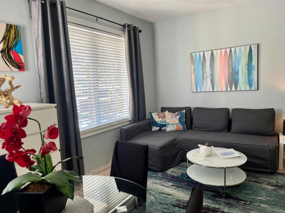 Ocean Dream by the Beach Apartment in Miami Beach
