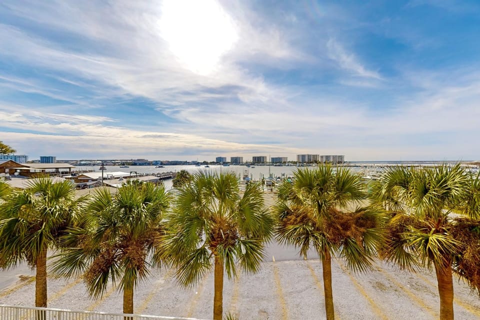 Barataria 204 Apartment in Destin