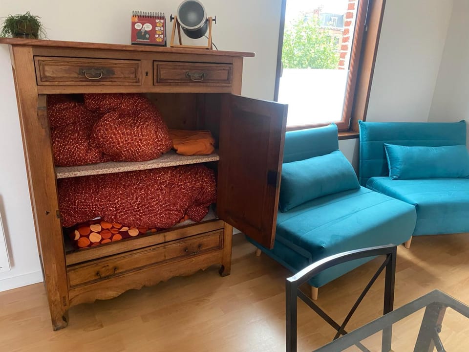 Living room, storage