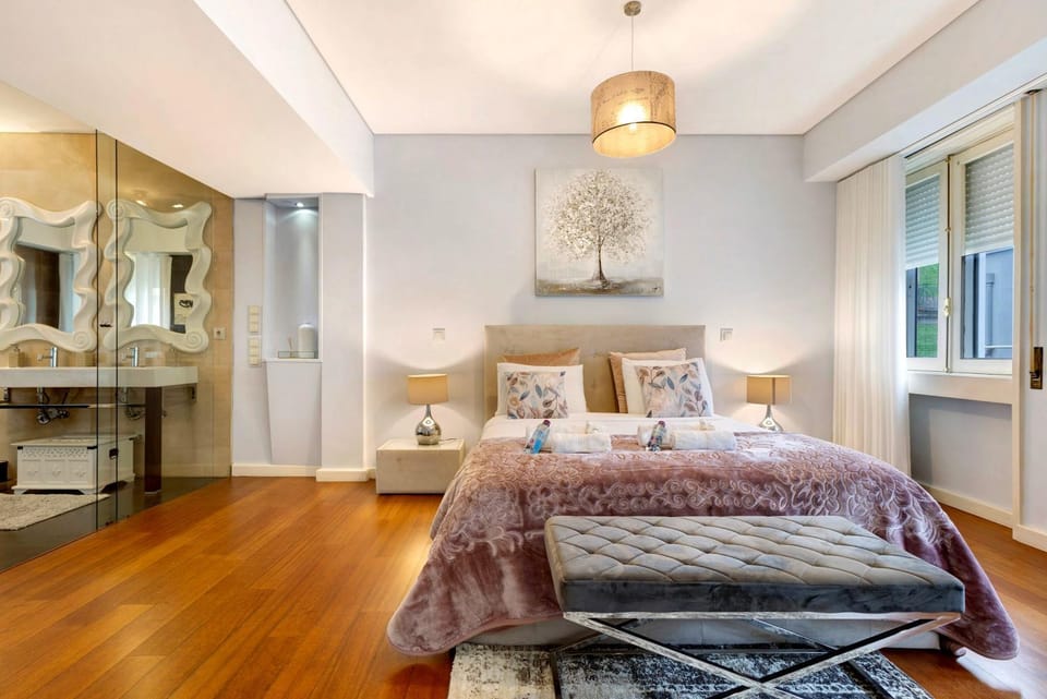 Living room, Bedroom