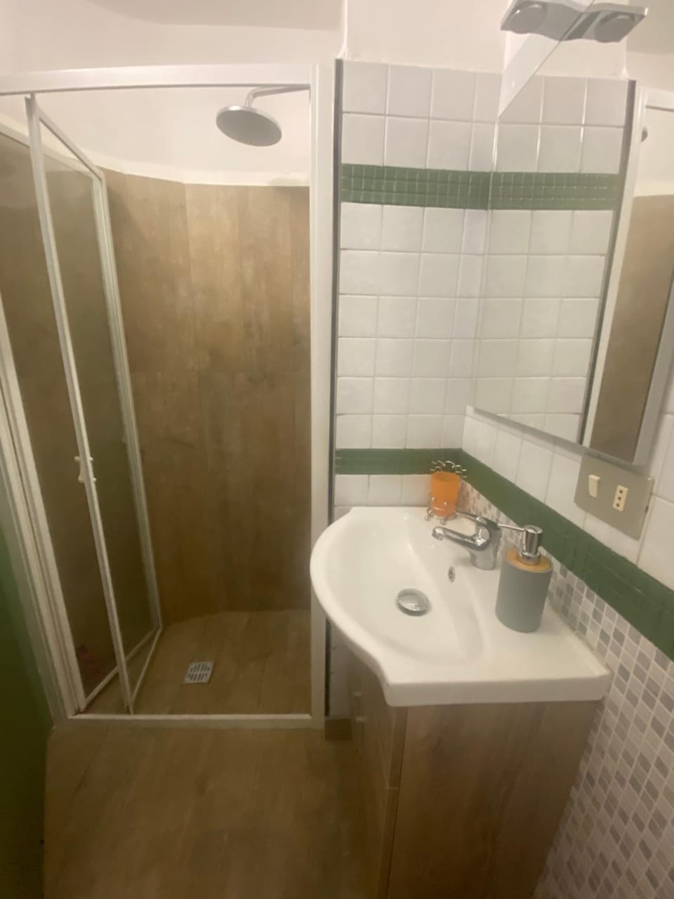 Shower, Bathroom