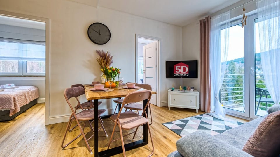 Apartament Przytulny z prywatną Sauną - 5D Apartamenty Apartment in Lower Silesian Voivodeship