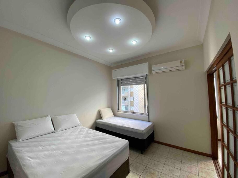 Apartamento no centro do Guarujá - Pitangueiras Apartment in State of São Paulo