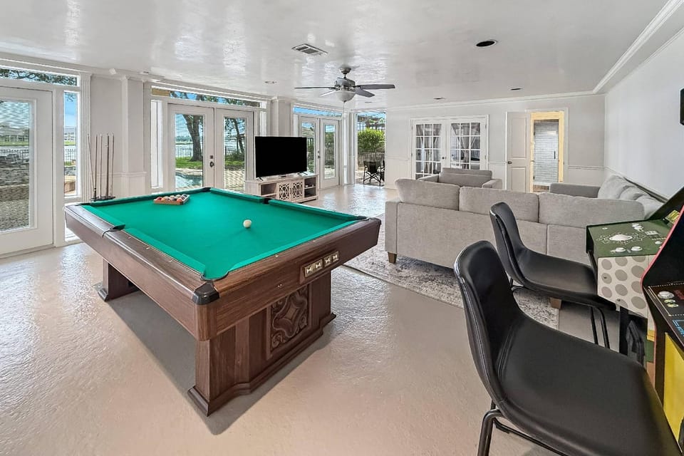 Dawns Edge House in Lake Conroe