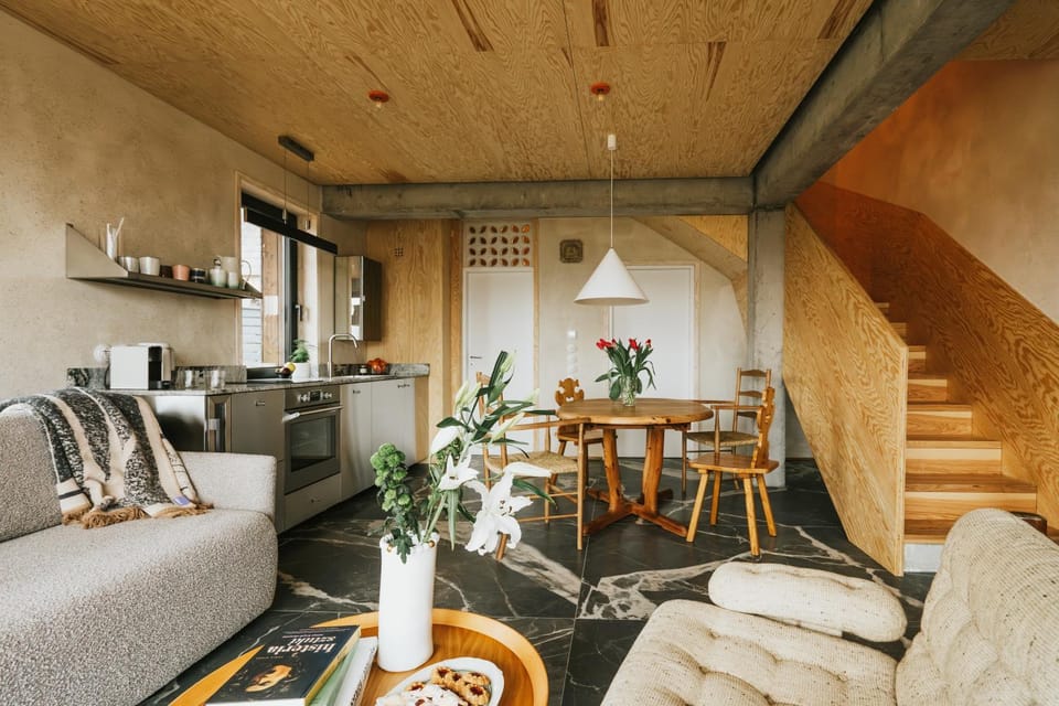 Living room, Dining area, kitchen