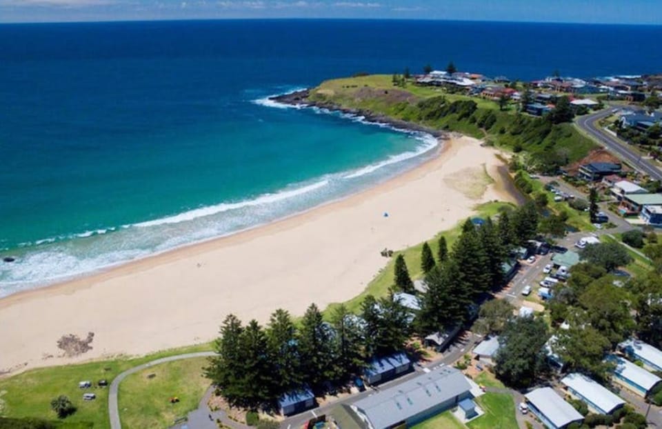 Ground Floor Spacious Home in Kiama's Heart Apartment in Kiama
