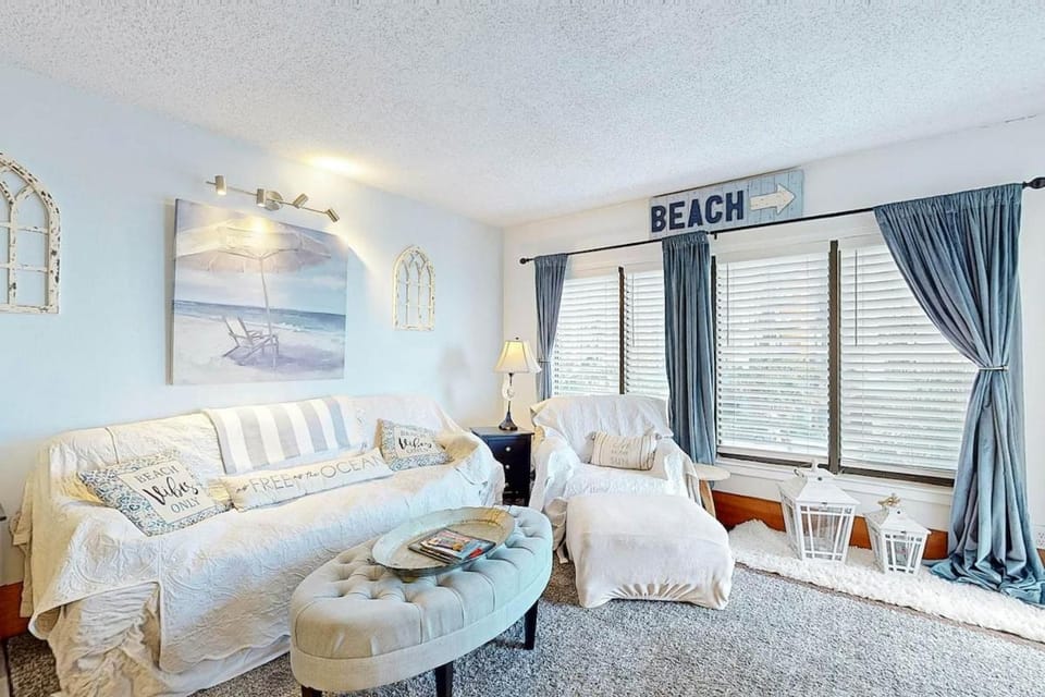 Cozy Beach Rendezvous House in Myrtle Beach