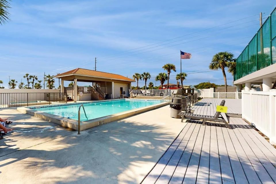 Surf Dweller 211 House in Okaloosa Island