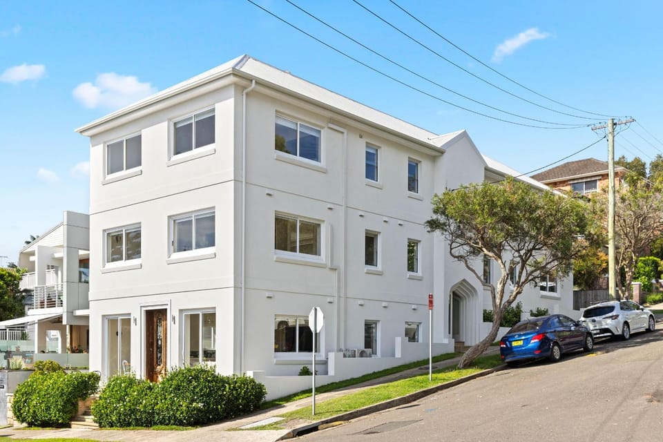 Little Manly 3 Bedroom Sanctuary Apartment in Manly