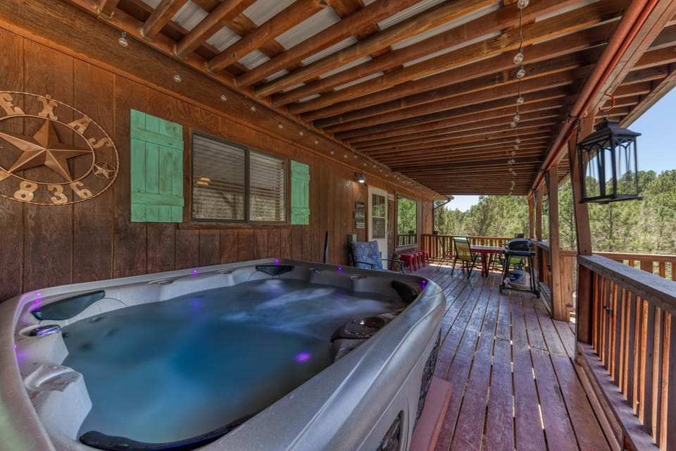 Whispering Woods: Relaxation at its Finest House in Alto
