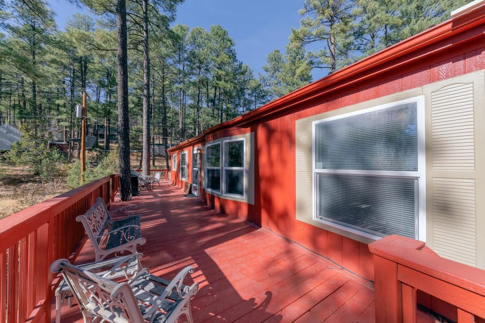 Willow House: 3 Bedrooms, Private Hot Tub, Views!! House in Ruidoso