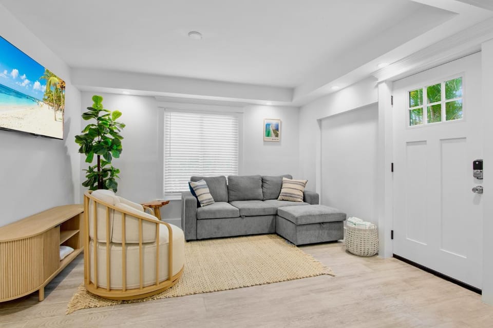 Bay Breezes at Bayside Bungalow Villa in Anna Maria Island