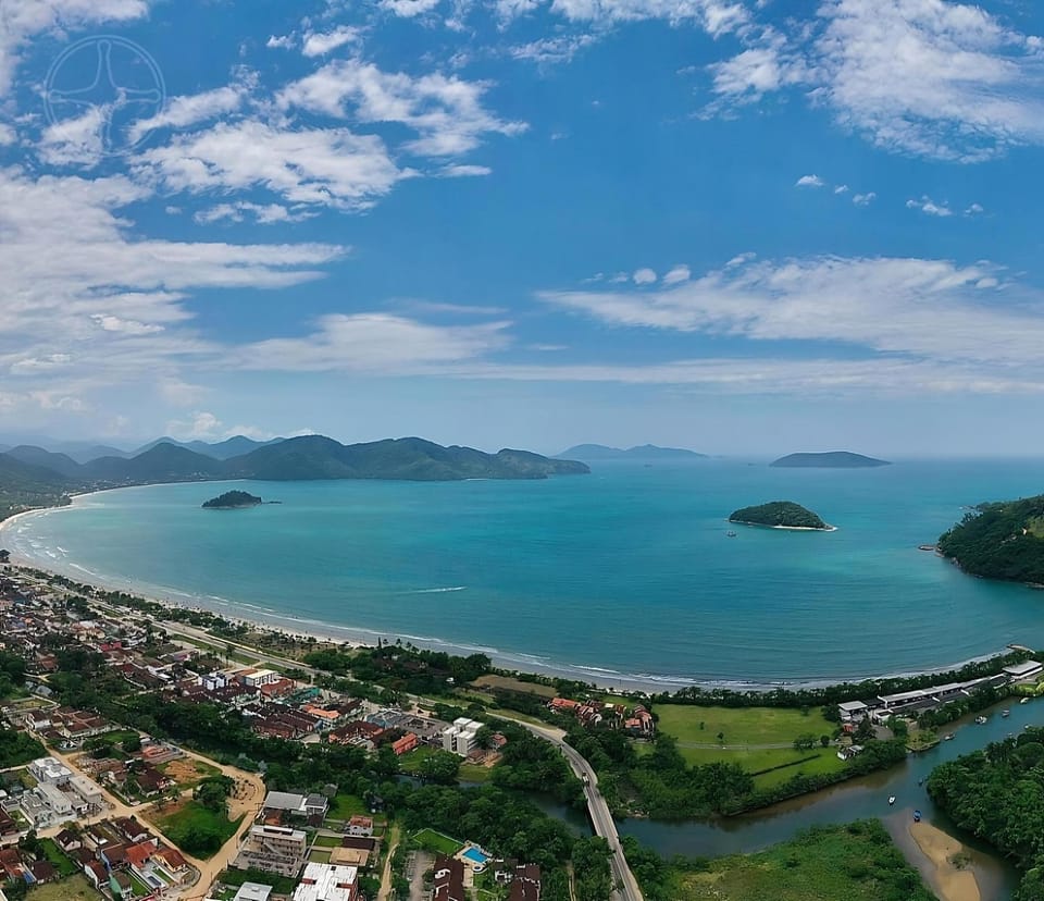 Nearby landmark, Day, Natural landscape, Bird's eye view, Beach, City view, Sea view