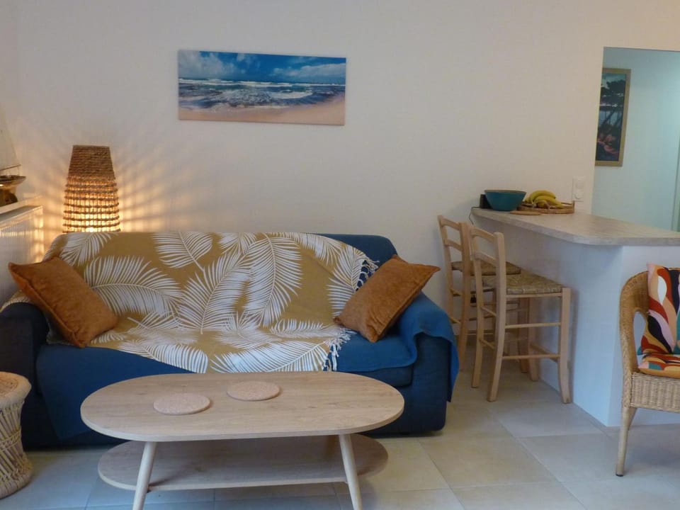 T3 de Standing entre Lac et Mer à Hossegor, Lumineux avec Balcon, Parking et Wifi Inclus - FR-1-239-1006 Apartment in Hossegor