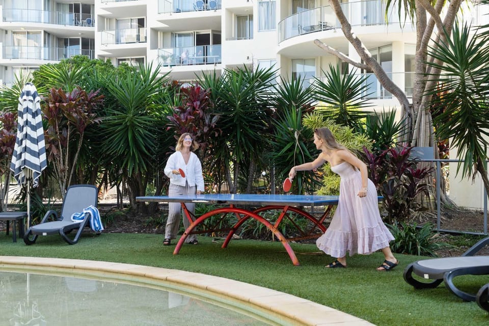 Garden, Table tennis, Swimming pool, sunbed