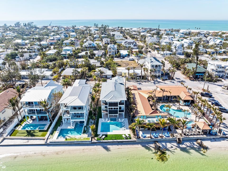 Bay View Beauty House in Anna Maria Island