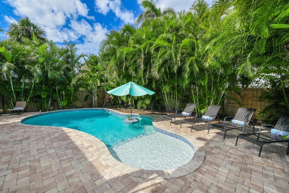 Caribbean Reef House in Holmes Beach