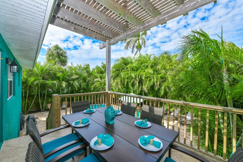 Caribbean Reef House in Holmes Beach