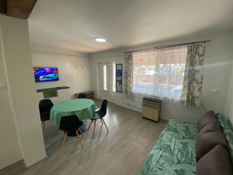 Pompa Apartman Apartment in Slovakia